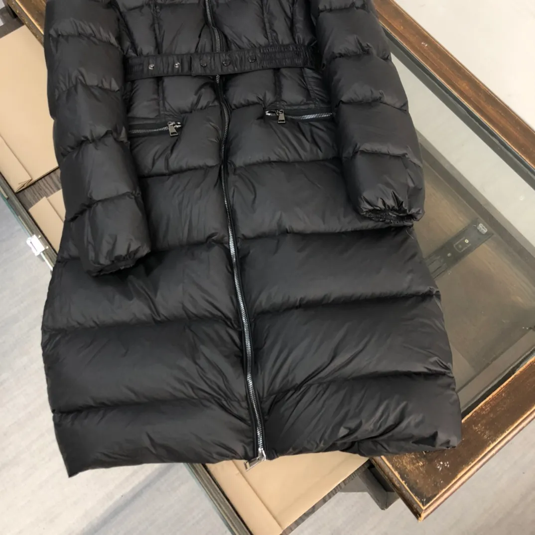 ————— 🧡🧡🧡 MONCLER ， 1:1 ， ， ，90 ， ✨ NFC 👍 👇 ：Black 、Green Size：1234
